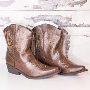 NEW SO Brown Cowboy Boots Kohls 8.5